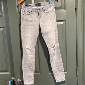 Lucky Brand Gray Skinny Jeans with Distressed Details Lolito 25